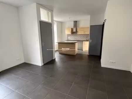 location maison 5 pièces 94.89 m² à gravelines (59820)  950 €