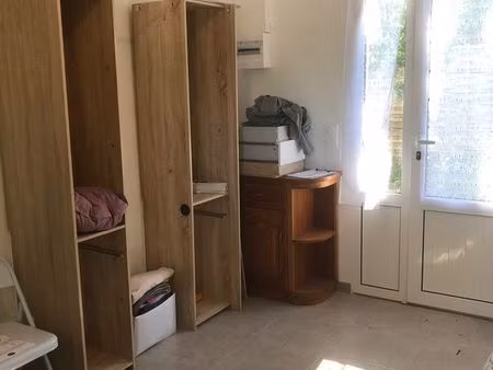 studio 1 pièce 13 m²