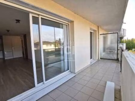location appartement 3 pièces à orvault (44700) : à louer 3 pièces / 65m² orvault