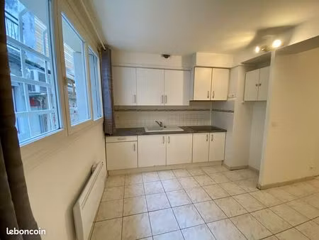 studio 1 pièce 29 m²