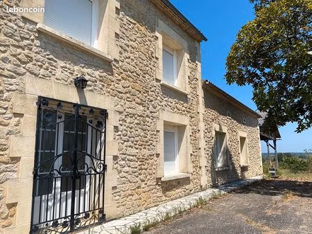 maison 6 pièces 200 m²