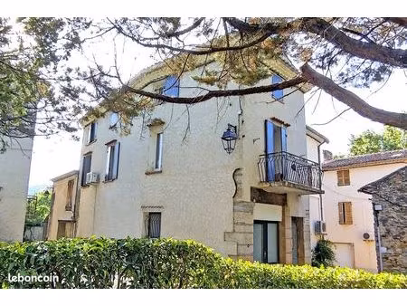 maison de village 7 pièces 122 m²