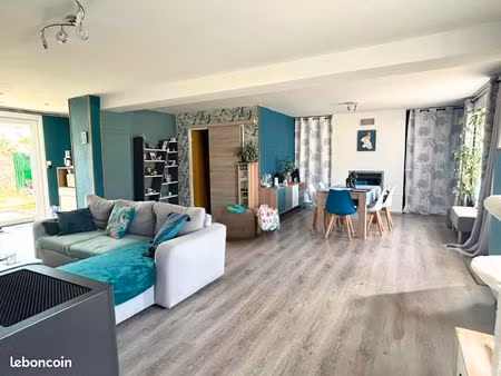 maison de village 4 pièces 111 m²