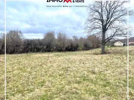terrain 899 m² quernes