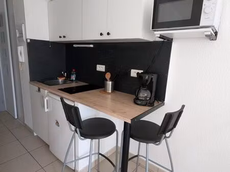 studio meublé