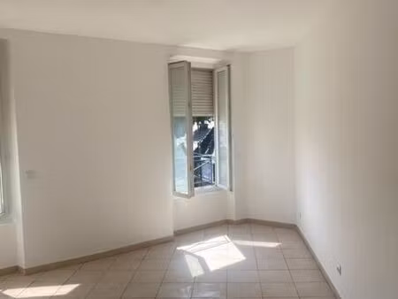 studio à louer au raincy
