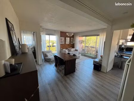 t2 meublé 55 m² – 2 balcons – climatisation – ascenseur – port sud ramonville