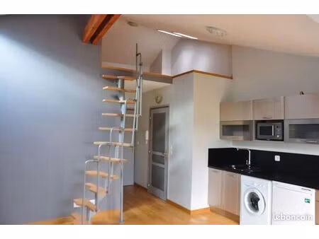 studio 1 pièce 27 m²