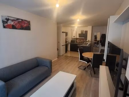 appartement meublé 1390 charge comprise
