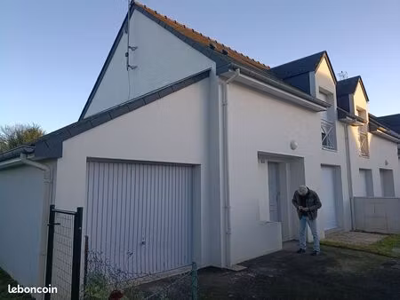 maison à louer peillac centre