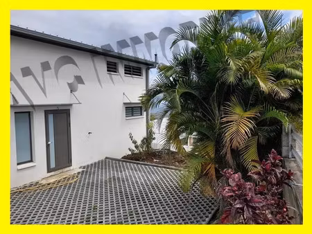 location villa 4 pièces 109 m² à l'etang sale les bains (97427)  1 495 €