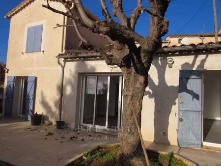 location maison 4 pièces 81 m² à opio (06650)  1 600 €
