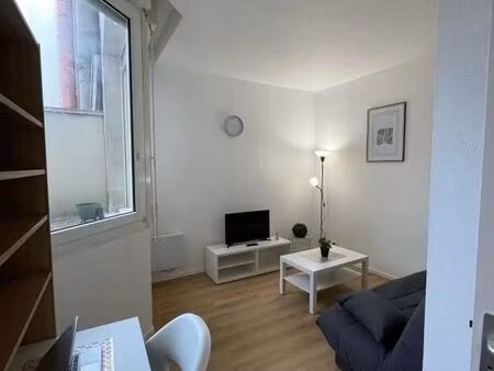 studio 1 pièce 22 m²