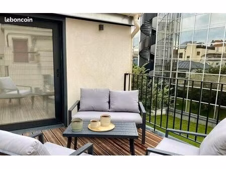 studio 1 pièce 25 m²