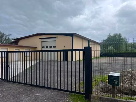 location locaux professionnels 400 m² à pont-sainte-maxence (60700)  2 400 €