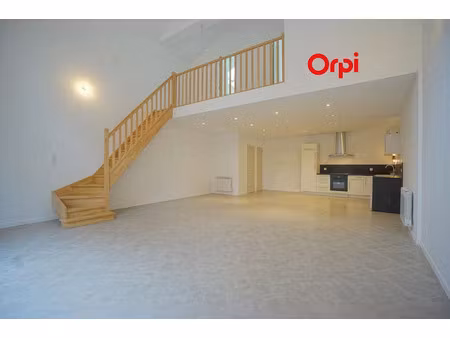 location loft 3 pièces 86.63 m² à bernay (27300)  800 €