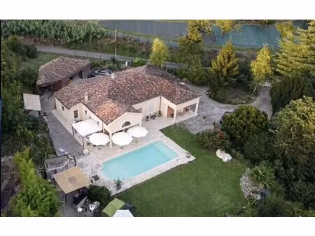 maison à moissac occitanie