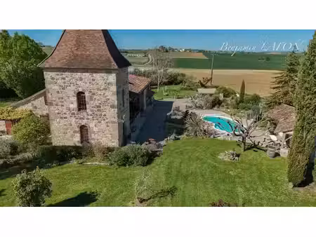 vente maison 9 pièces 300 m² à francescas (47600)  450 000 €