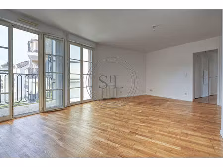 appartement buc 4 pièce(s) 81.69 m2