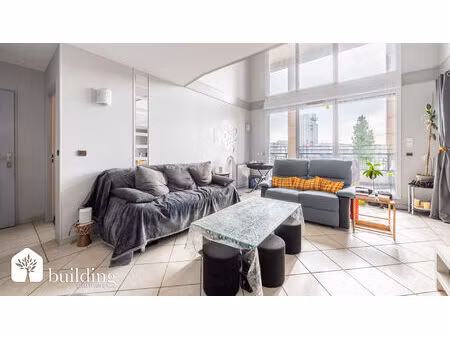 courbevoie/faubourg de l'arche - duplex familial 4 pièces de 103.54 m² avec 18.87 m² de te