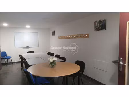 à vendre - local commercial 48 m² - forte visibilité - lunel