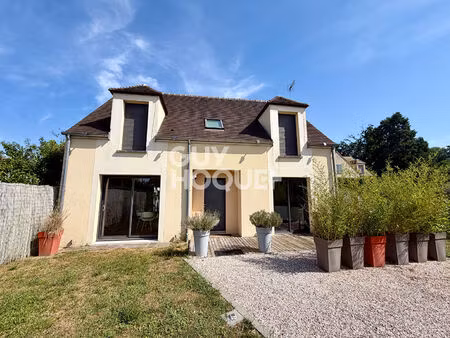 maison 4 pièce(s) 124 m2 sur une parcelle de 1290 m²