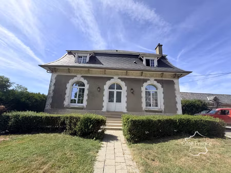 80240 exclusivite- maison de maitre à vendre