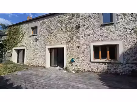 3 pieces de plain-pied - 70m2 avec jardin privatif avec ter
