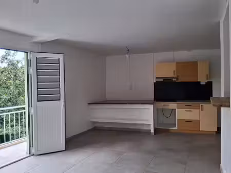 location appartement 1 pièce  30.11m²  saint
