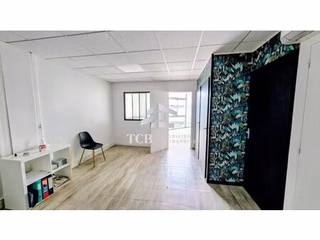 location bureaux 60 m²