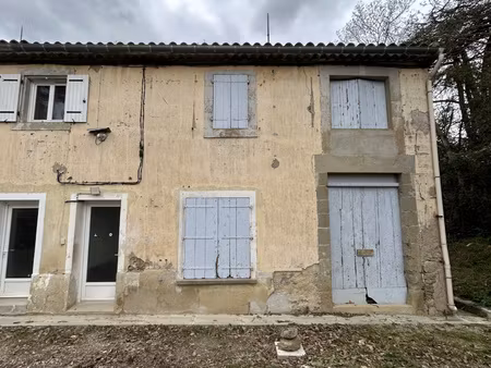 maison dans un domaine avec remise  proche carcassonne