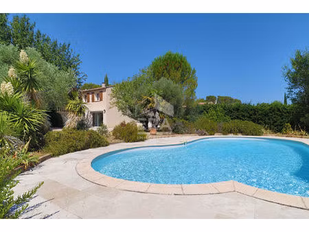maison de charme avec piscine - 137 m² sur terrain de 2060 m²