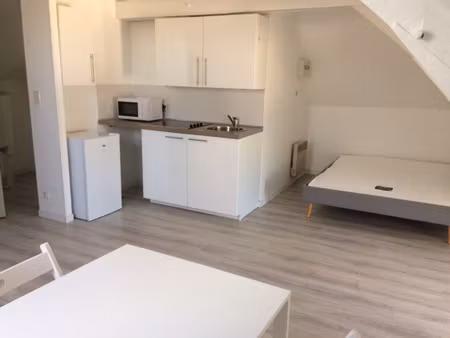 centre ville - studio meublé - 20 3m2 - vern sur seiche