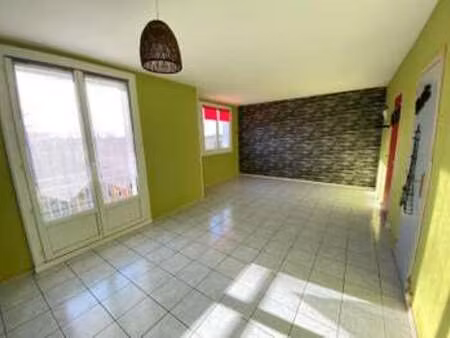 location appartement 4 pièces au mans (72000) : à louer 4 pièces / 84m² le mans