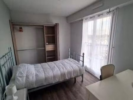 location appartement chambre à segré-en-anjou-bleu (49500) : à louer chambre / 76m² segré-