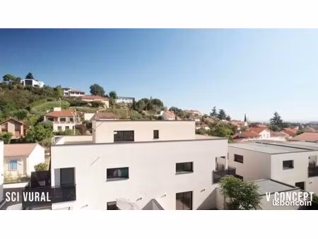 magnifique terrass  châtaigneraie chu