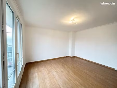 3 pièces avec balcon