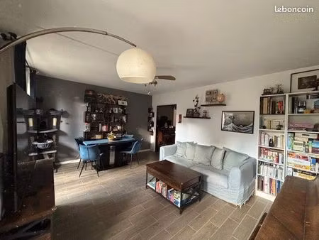 appartement à 4 pièces avec jardin à louer