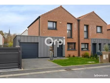 maison 4 pièces 84 m²