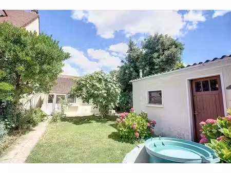 location maison 3 pièces 48 m² à ormesson-sur-marne (94490)  1 133 €