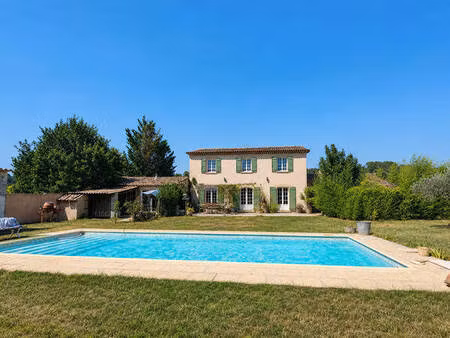 pertuis  propriété avec piscine au calme absolu sur 11540 m²