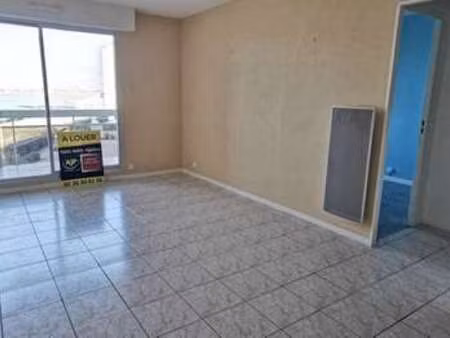 location appartement 2 pièces à saint-gilles-croix-de-vie (85800) : à louer 2 pièces / 37m