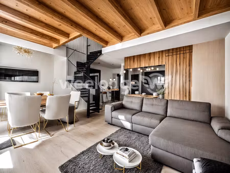 beau duplex t6 – 2 salons / 4 chambres / 1 terrasse – quarti