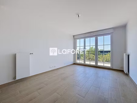 appartement le plessis robinson 3 pièce(s) 56.05 m2