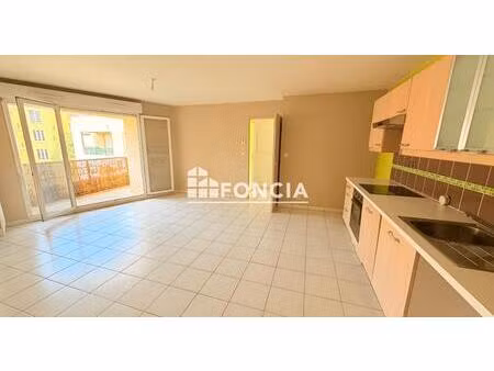 appartement t2 calme avec balcon sur jardin – rue du dauphiné