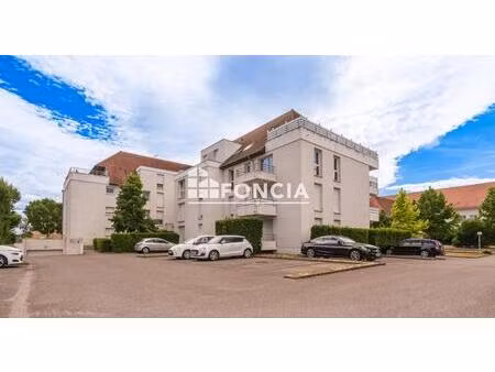 volgelsheim/ appartement t2 lumineux avec balcon et garage