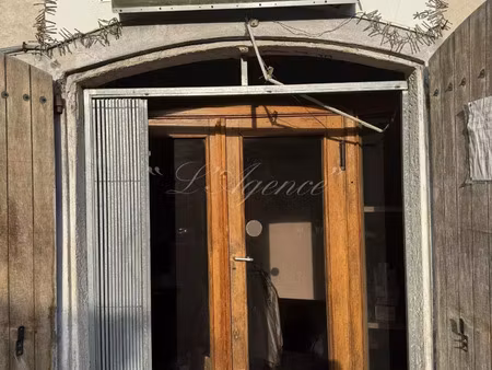 location commerce 2 pièces 55 m² à l’escarène (06440)