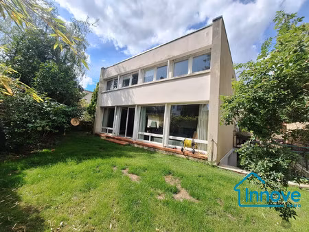 maison contemporaine 6 chambres dans une impasse privée