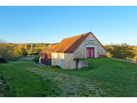 propriété avec piscine à vendre  à 15 km de gourdon
