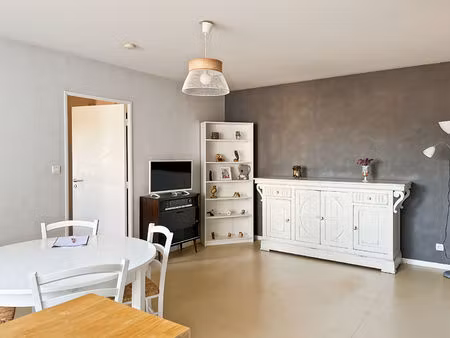 à vendre appartement t2 avec garage boxé